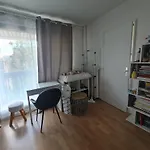 Luminous Studio_ Eiffel Tower View