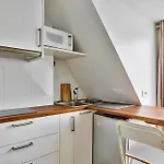 Cosy Studio Near Reuilly Diderot Metro Station