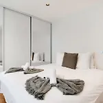 Parc Des Expositions Beautiful Apartment 4 Peoples