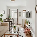 Villa Arc De Triomphe
