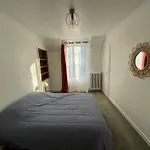 Arc De Triomphe - Champs Elysees - Super Emplacement - 5E Etage - Balcon - 60 M2