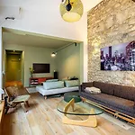 Guestready - Bright Retreat With A Terrace