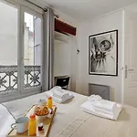 395 Suite Biot 10 - Superbe Appartement A Paris
