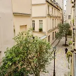 Saint Paul Le Marais Charlemagne