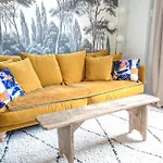 Luxury Top Floor Duplex Near Le Marais