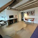 Elegant Loft Place Vendome