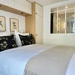 Spacious Luxembourg Garden Family Flat