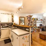 Guestready - Maison Confortable Dans Le 11E Arrond
