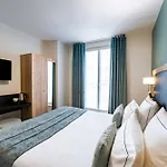 Hotel Le Cercle Tour Eiffel