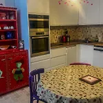 Superb Apartment In The Marais