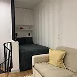 Cosy Studio Near Eiffel Tower