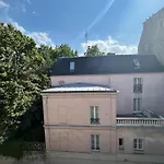 Studio De Charme Donnant Sur Jardin Arbore Dans Le Calme Absolu