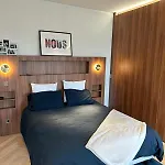 Luxueux Appartement Metro George V - Hermes - Champs-Elysees - Arc De Triomphe