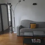 Cozy Apartment In Paris