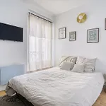 Cosy Studio Parisien A Saint-Germain 2P