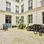 Superb Apartment Center Of Paris By Studio Prestige