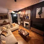 Grande Chambre Privee Sur Jardin Arbore