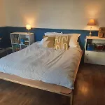 Chambres D\'Hotes Calmes Sur Jardin Paris Batignolles