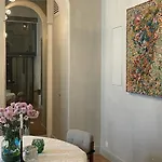 Golden Braque: Luxury Meet History