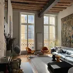 Golden Braque: Luxury Meet History