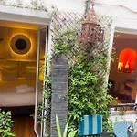Pic De Notre Dame, Charming Suites Paris