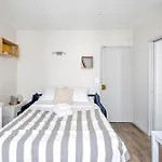 Eiffel Tower & Invalides - 1Br - Cityapartmentstay