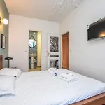 Chic Apartment - 3Br-8P - Gare De L\'Est