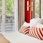 Oniri - Serviced Apartment In Saint Germain
