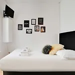 Cosy Studio Close To The Pantheon