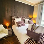 Pic De Notre Dame, Charming Suites Paris