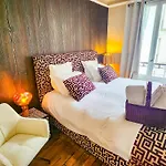 Pic De Notre Dame, Charming Suites Paris