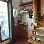 Magnifique Appartement Metro Voltaire