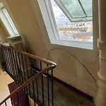 Central Cosy Room
