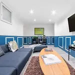 Manray House - Beautiful Three Bedroom Apartment- Paris Center