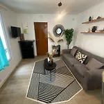 Jolie 2 Pieces Metro Voltaire - Paris 11 - 2P - Flat-Guest