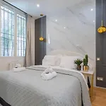 Luxurious Apartment With Stylish Design And Comfort - 105