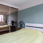 Paris : 50M² Cozy Apartment In City Center