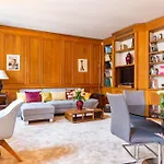 Paris 8 Elegant Appartement Familial