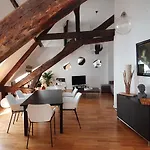 Appartement Climatise Pour 6 Personnes Secteur Opera Garnier, Galeries Lafayette