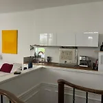 Comme Une Petite Maison