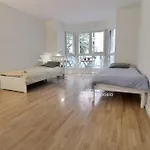 Fastrentbnb Studio Complet Paris Buttes Chaumont