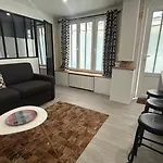 Bel Appartement A 5 Minutes Du Louvre