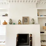Spacious 3Br Flat / Madeleine