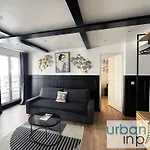Urban Flat 13 - Pretty 2 Bedroom Parisian Flat