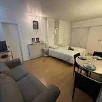 Appartement Des Champs Elysees