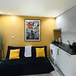 Chic Studio Marais Paris Centre