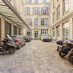 Superb Apartment 2 Bedrooms Centrer Of Paris By Studio Prestige