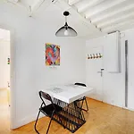 Guestready - Appartement Arty Cosy Et Tres Central