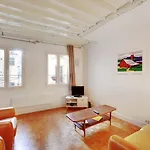 Guestready - Appartement Arty Cosy Et Tres Central