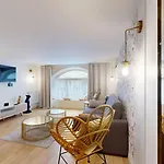 Bluestay 94 - Charmant Appartement A Paris